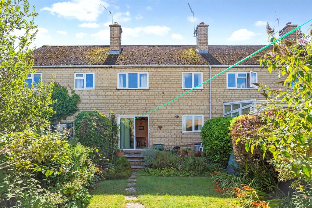 Property photo 1 of 13 Rear Garden