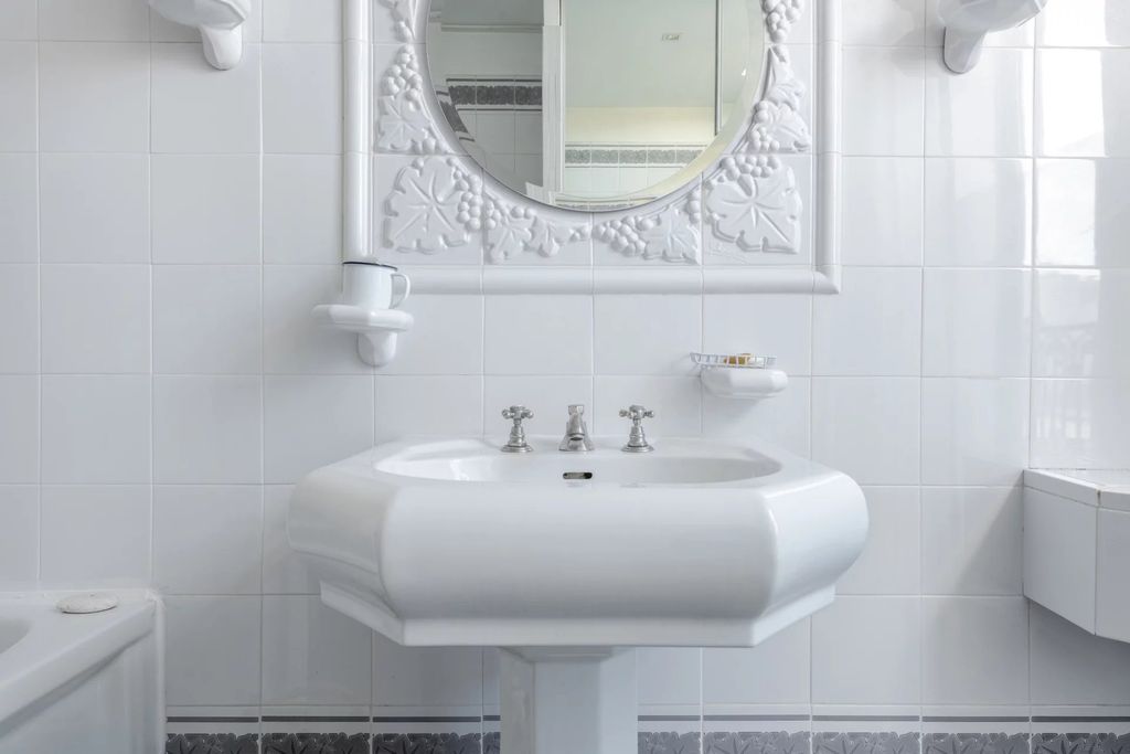 Property photo 3 of 7