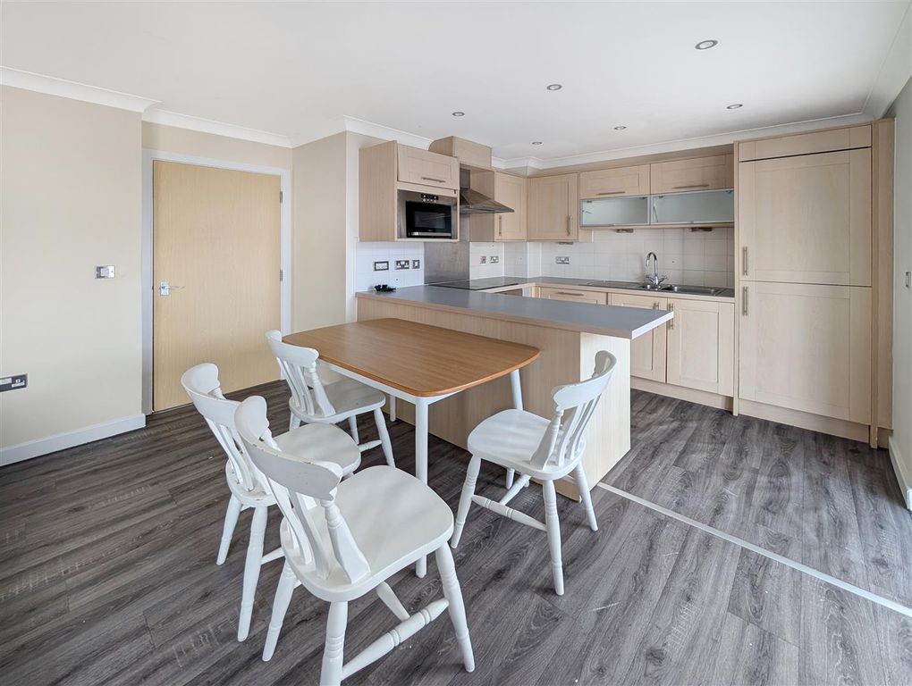 Property photo 2 of 12 Pxl_20251013_113827451.Jpg