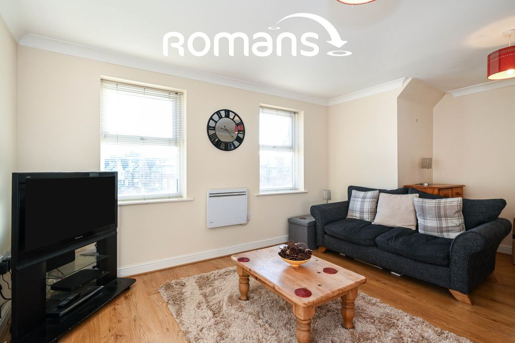 Property photo 3 of 8 B1F4568B-d998-Ed11-A