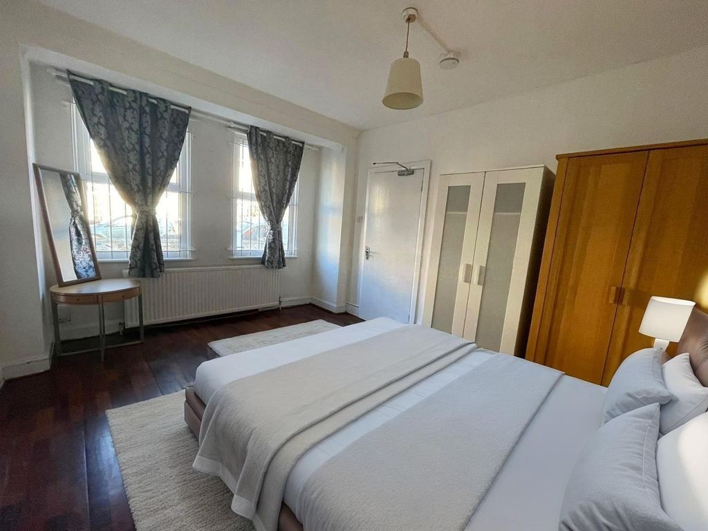 Property photo 2 of 2