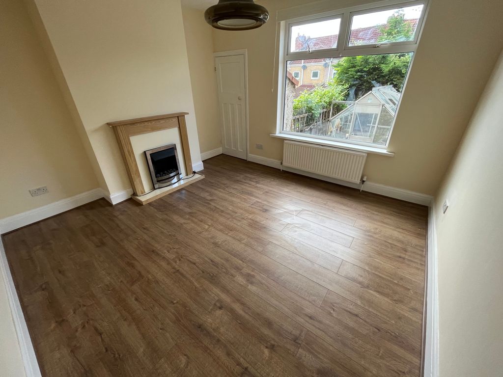 Property photo 3 of 10 Reception Room