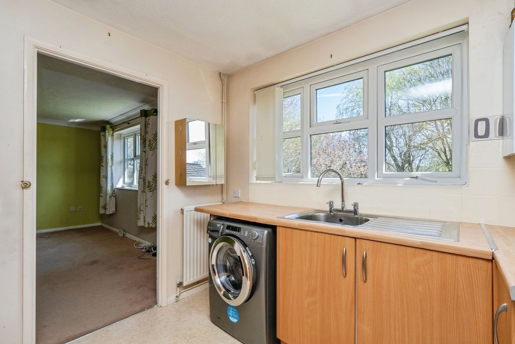 Property photo 3 of 17 Photo