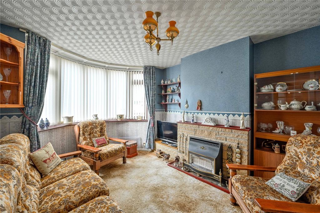 Property photo 3 of 22 Picture No. 14