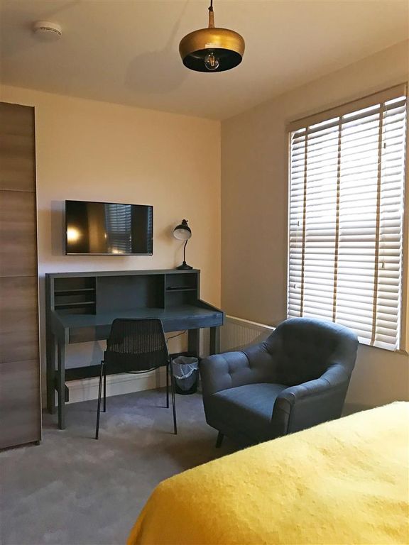 Property photo 3 of 6 Room One