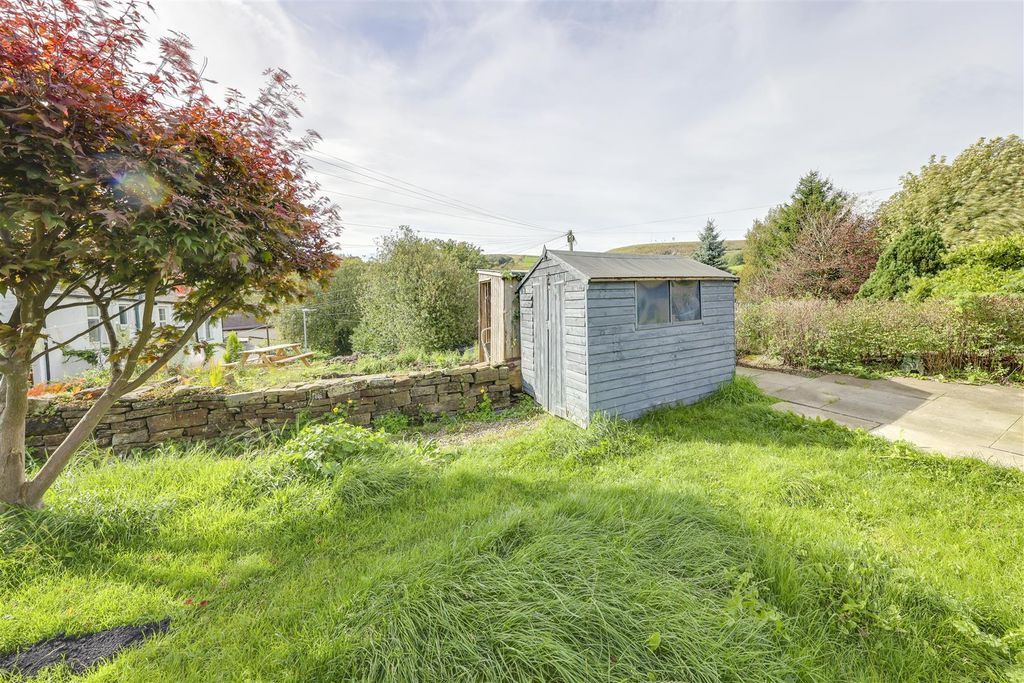 Property photo 2 of 27 2