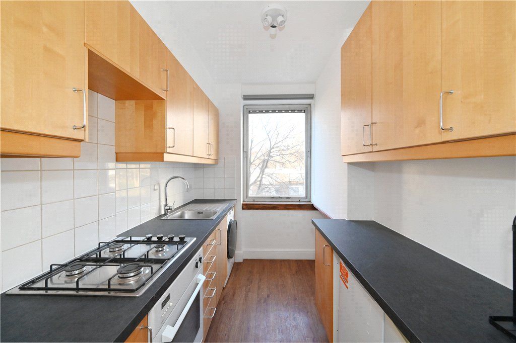 Property photo 3 of 10 Picture No. 20