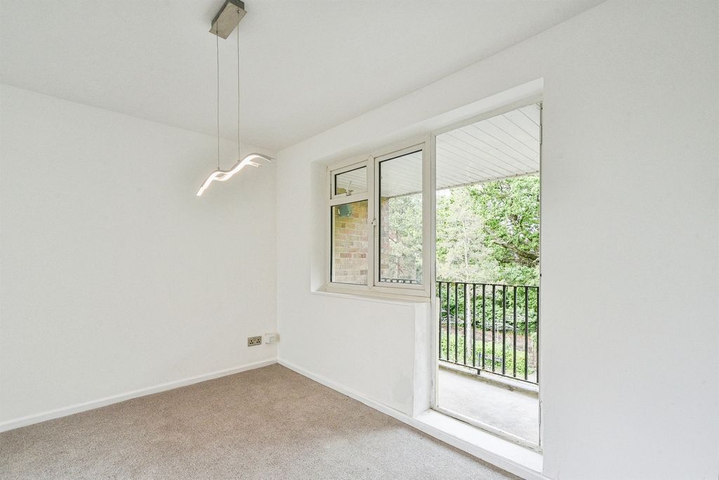Additional image 6 of 2 bed flat for saleMasons Road, Headington, Oxford OX3