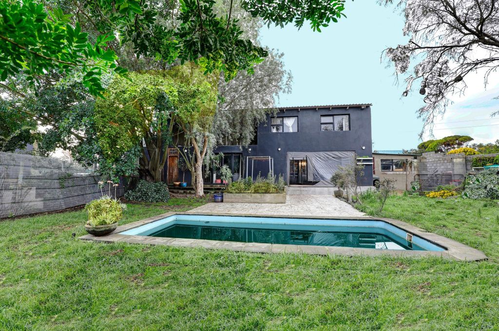Property photo 3 of 42 Dbv1705756