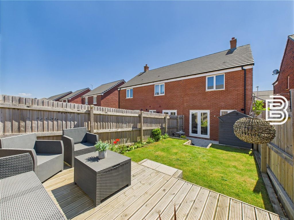 Property photo 2 of 15 Rear Garden (1).Jpg