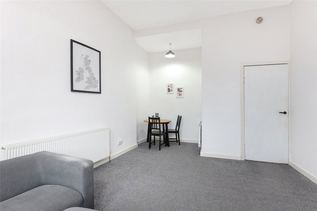 Property photo 3 of 13 3