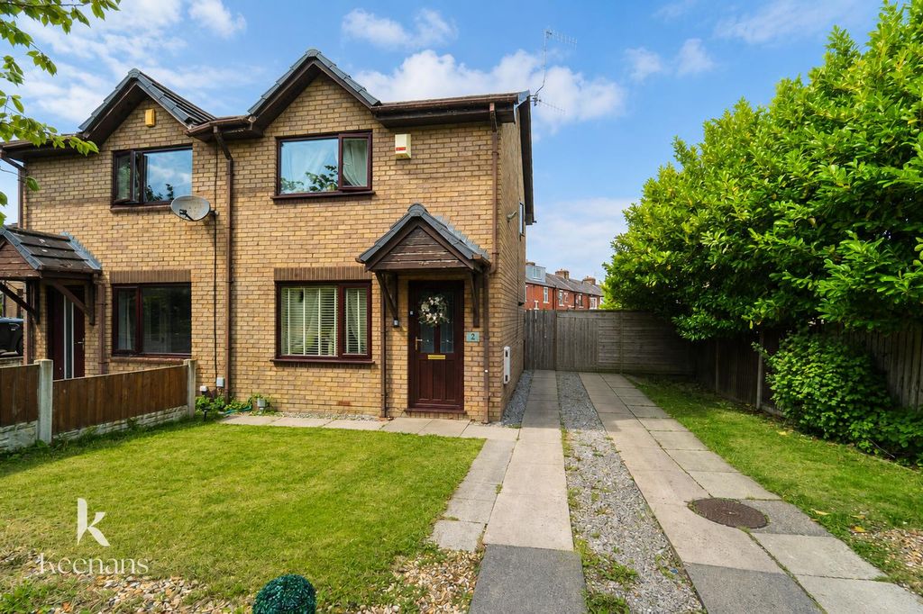 Property photo 1 of 22