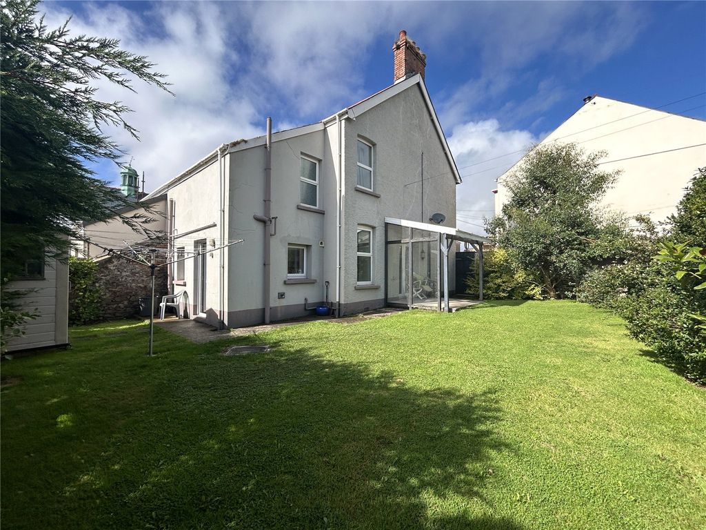 Property photo 3 of 16 Picture No. 04
