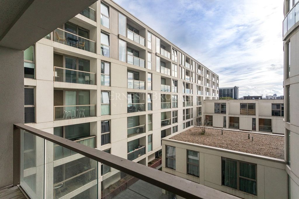 Property photo 3 of 8 Picture No. 07