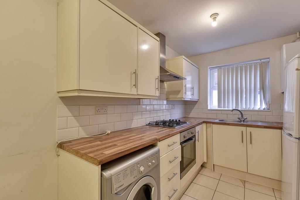Property photo 3 of 15 Ww40J77Pweyoa6O32Iyf0W.Jpg