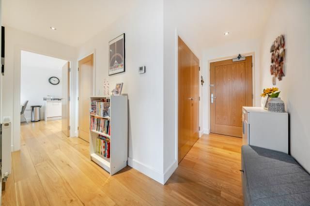 Additional image 12 of 2 bed flat for saleCape Cross House, Kingman Way, Newbury RG14