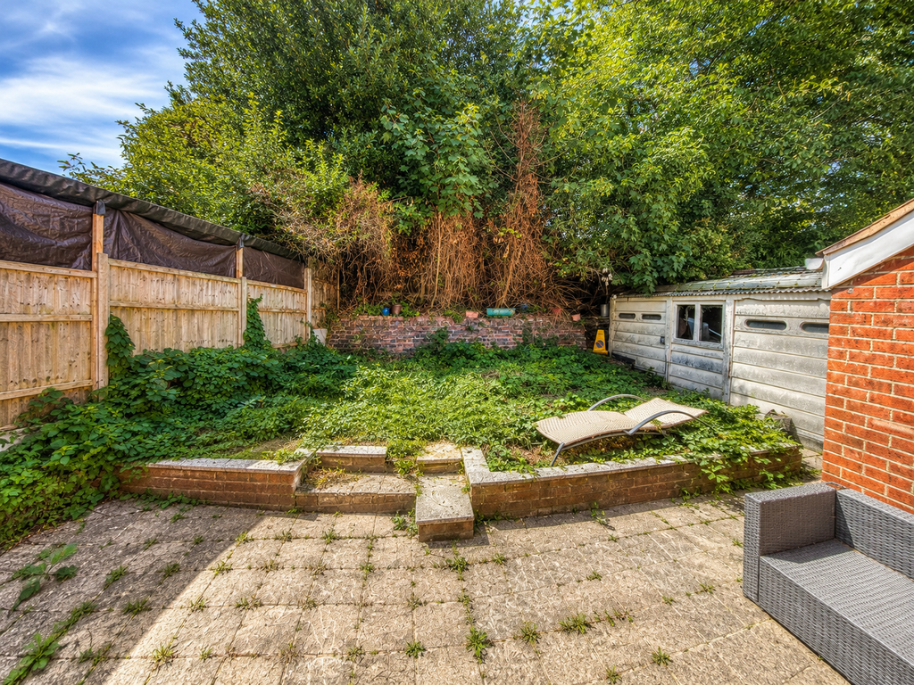 Property photo 3 of 12 A9A1Bd84-03F3-46Dd-812c-Bf4588A48676