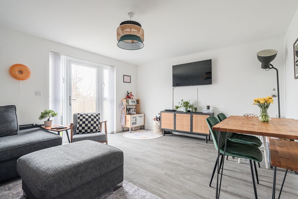 Property photo 2 of 23 Property Image 2