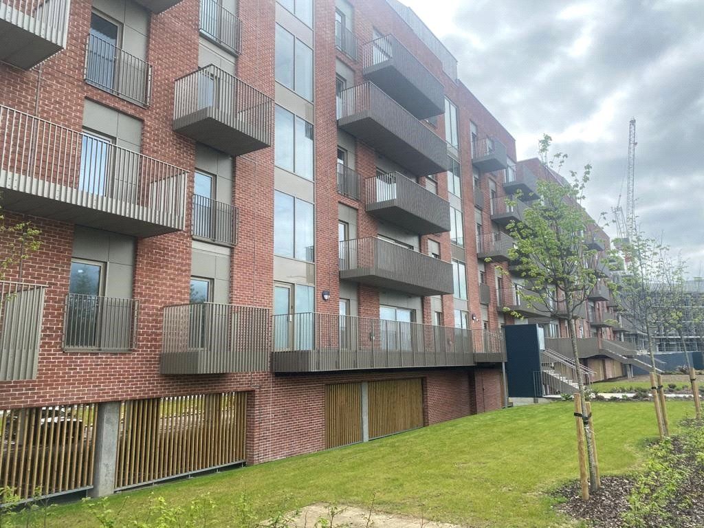 Property photo 1 of 8 External