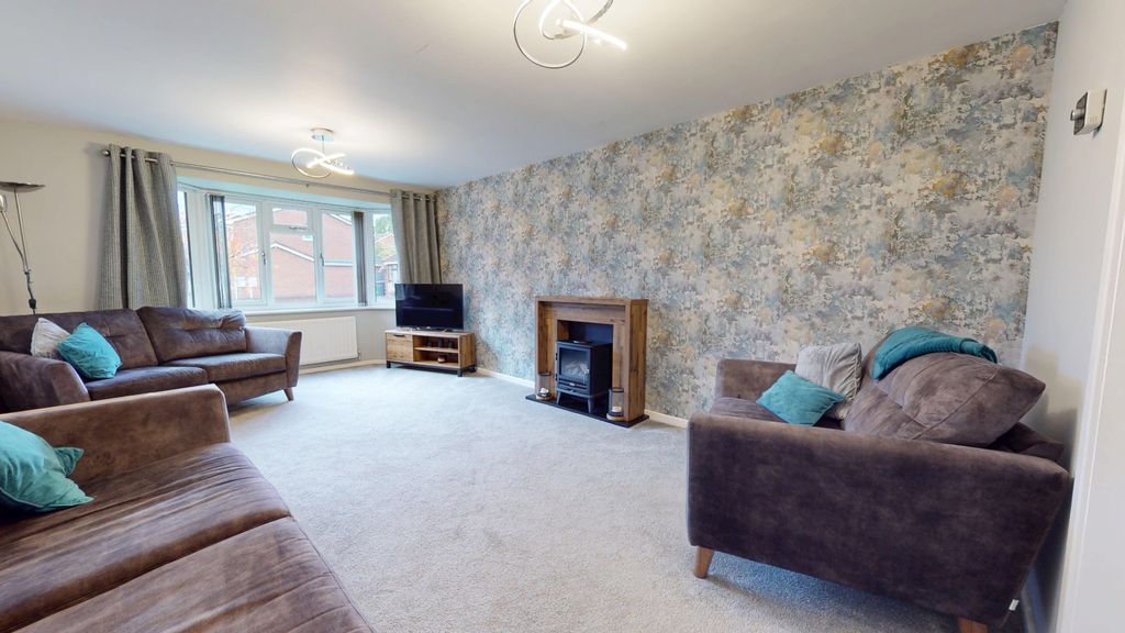 Property photo 3 of 20 4578876