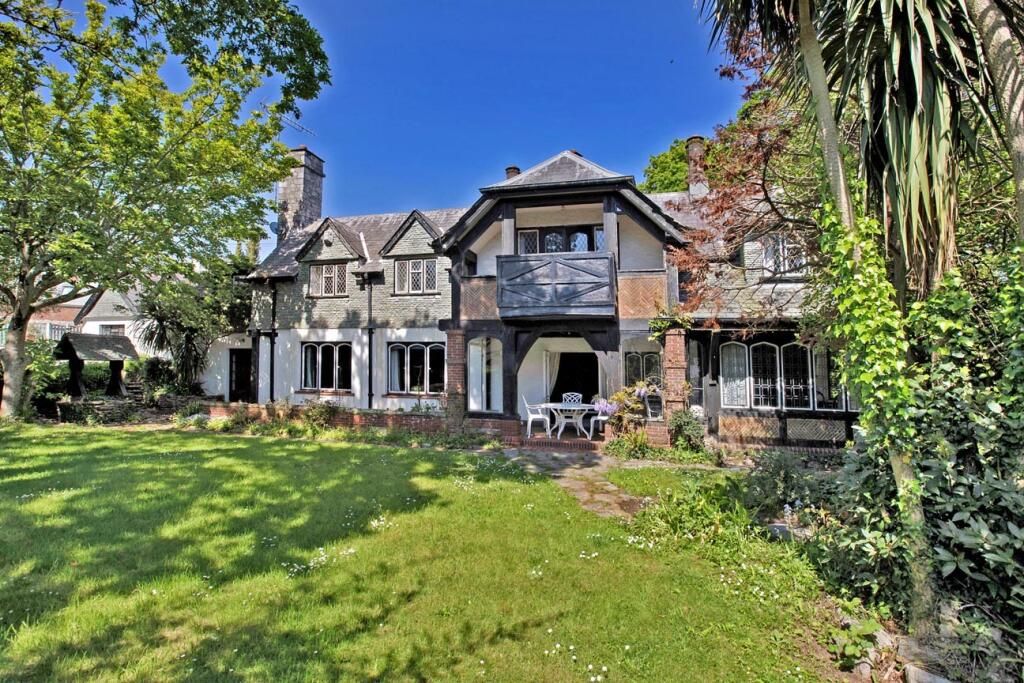 Property photo 1 of 29