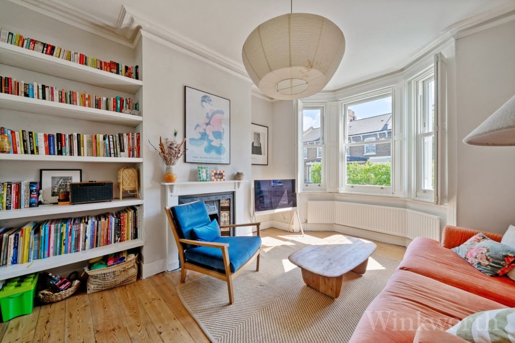 Property photo 2 of 17 Picture No. 19