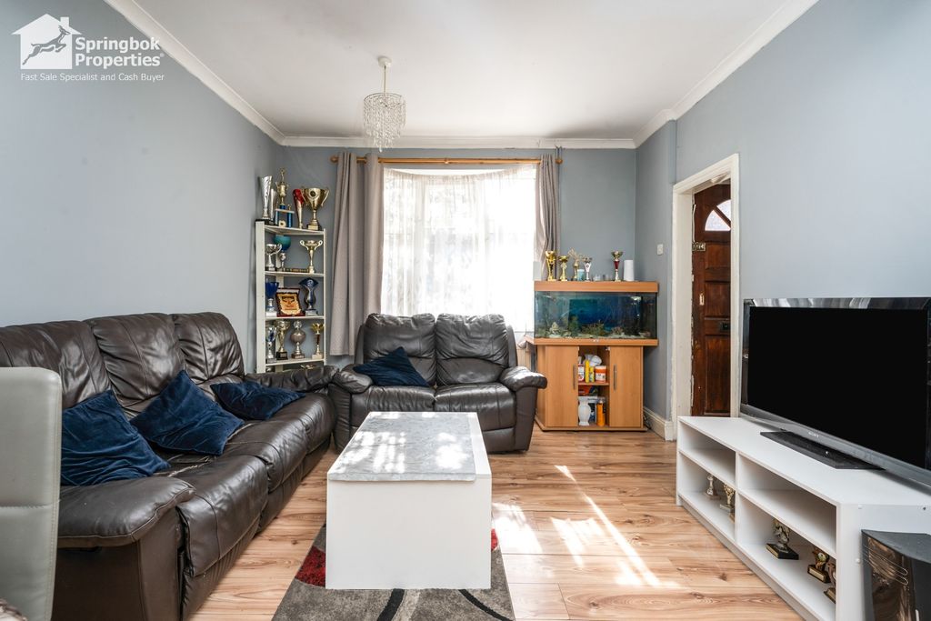 Property photo 2 of 10 Image 1