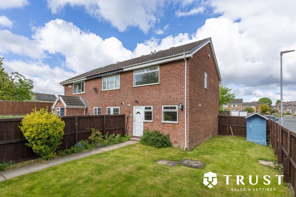 Property photo 1 of 33