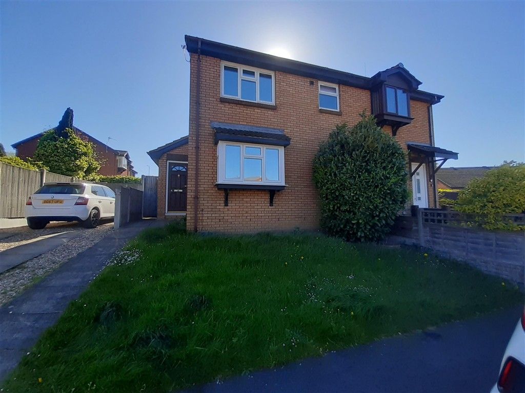 Property photo 1 of 9