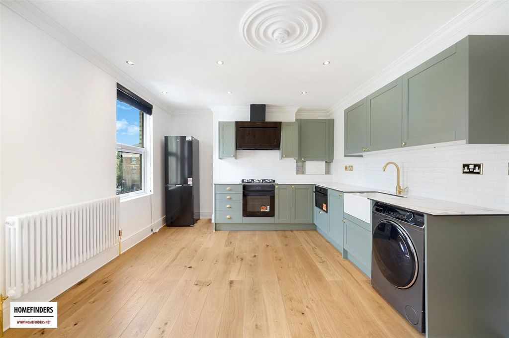 Property photo 2 of 15 Picture No. 06