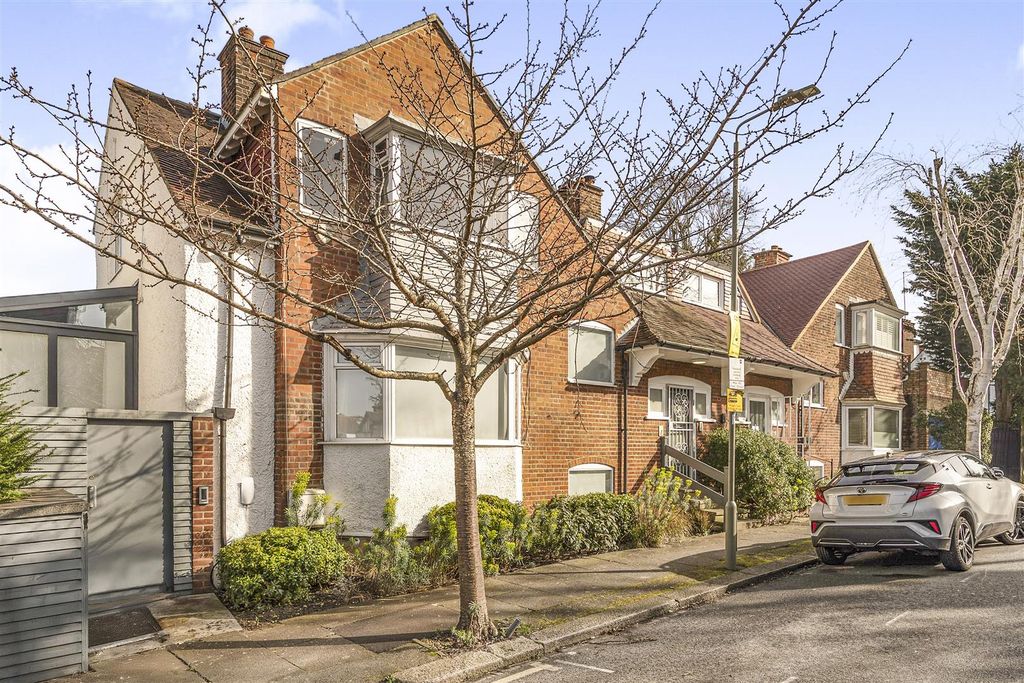 Property photo 1 of 13 Exterior (4).Jpg