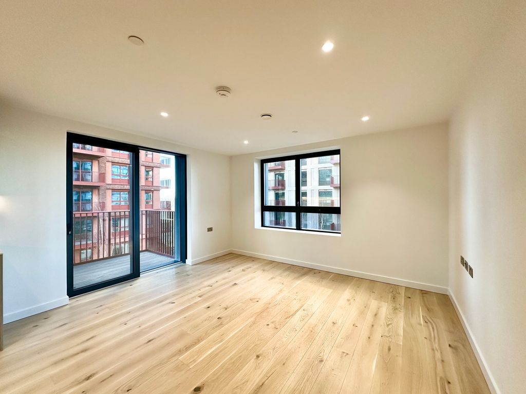 Property photo 2 of 7