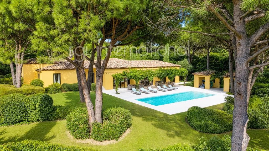Property photo 1 of 15 Ref 2306 - Saint-Tropez -Elegant Villa - Close To The Center