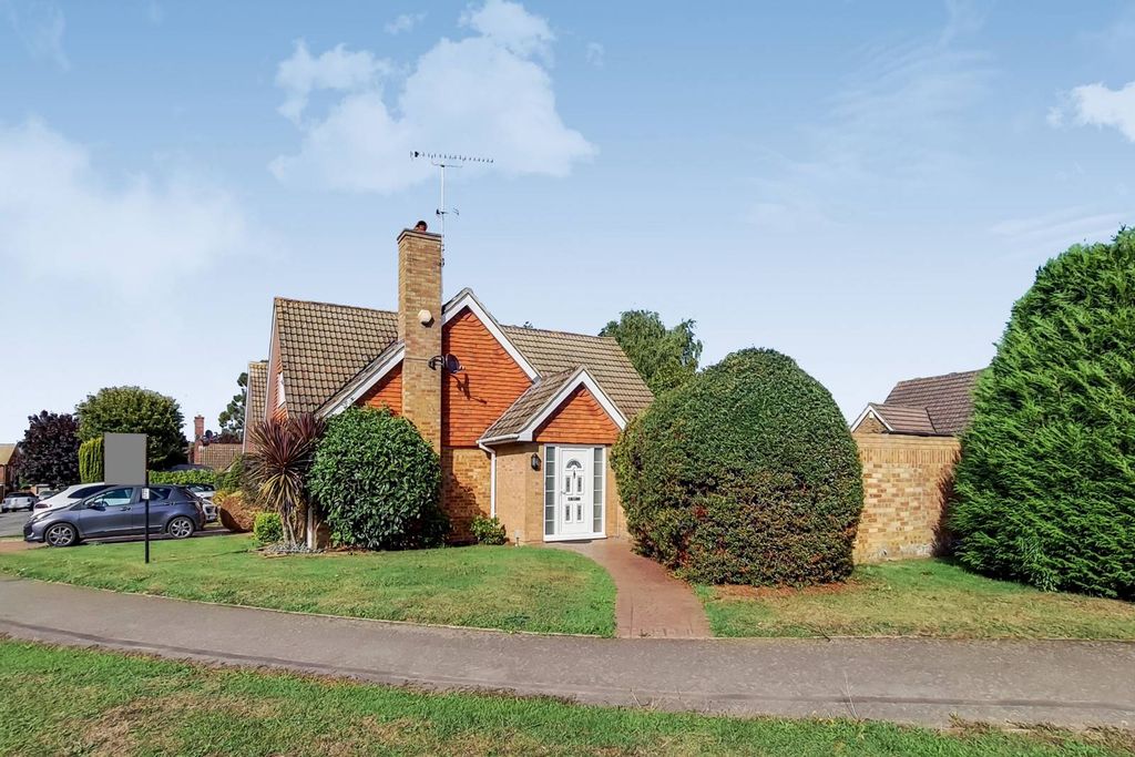 Property photo 2 of 14