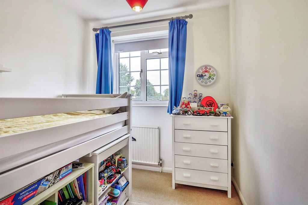 Additional image 12 of 4 bed detached house for saleGable Close, Daventry NN11
