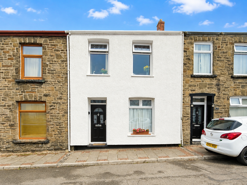 Property photo 1 of 12 D63383D8-6038-4048-82CC-Fdcbd24719Ac