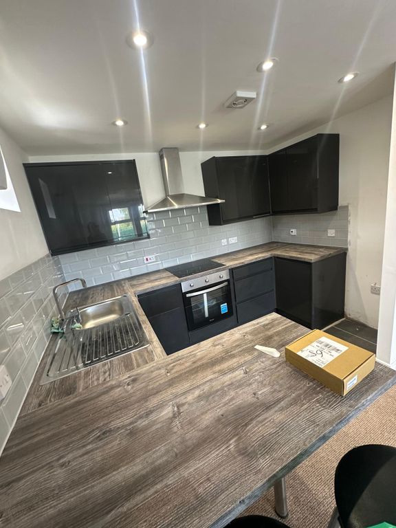 Property photo 2 of 8 Photo 1