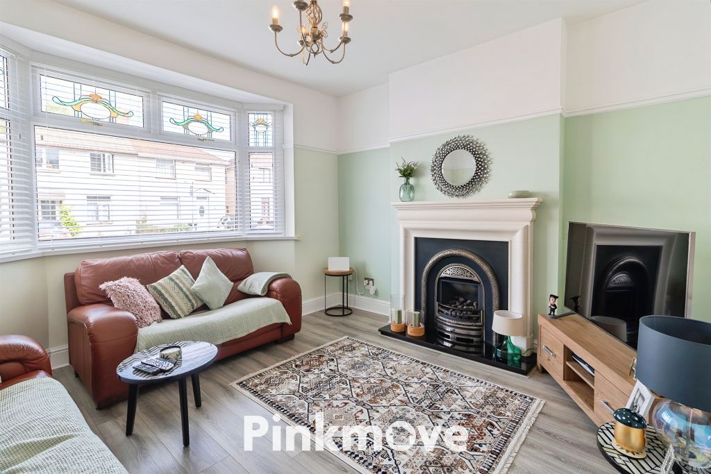 Property photo 2 of 21