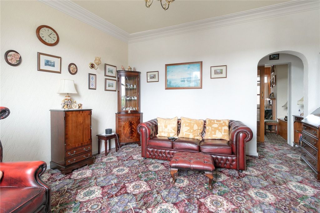 Property photo 3 of 17 Picture No. 07
