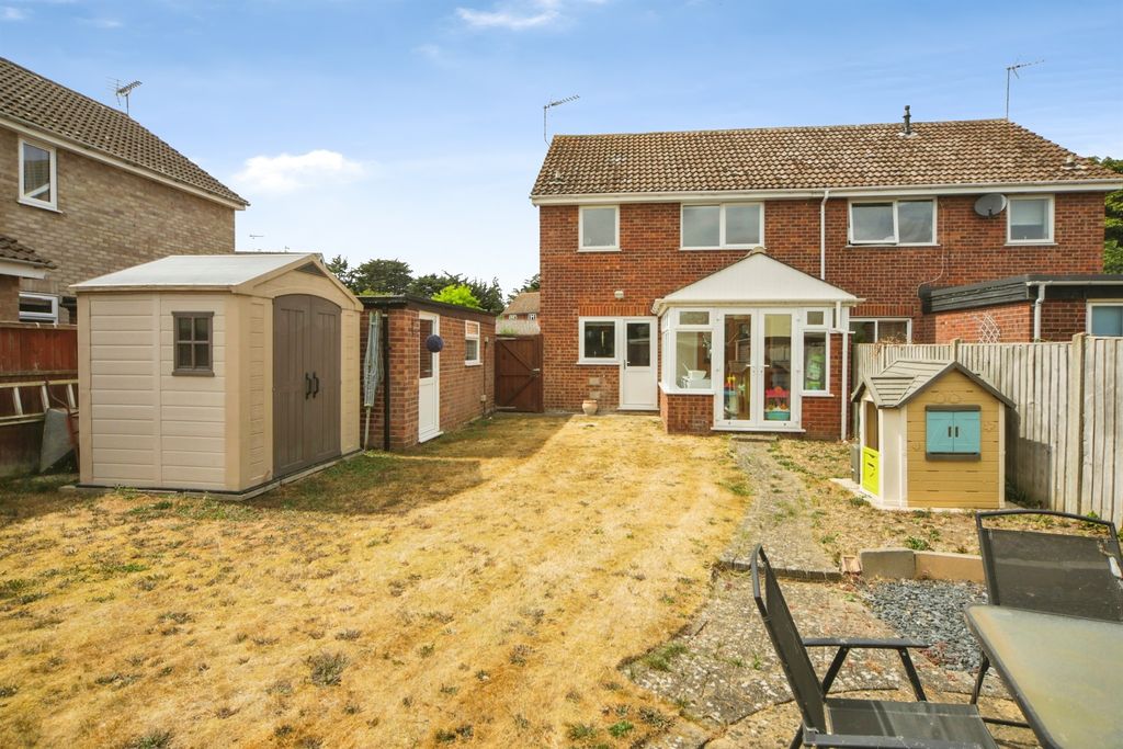 Property photo 2 of 15
