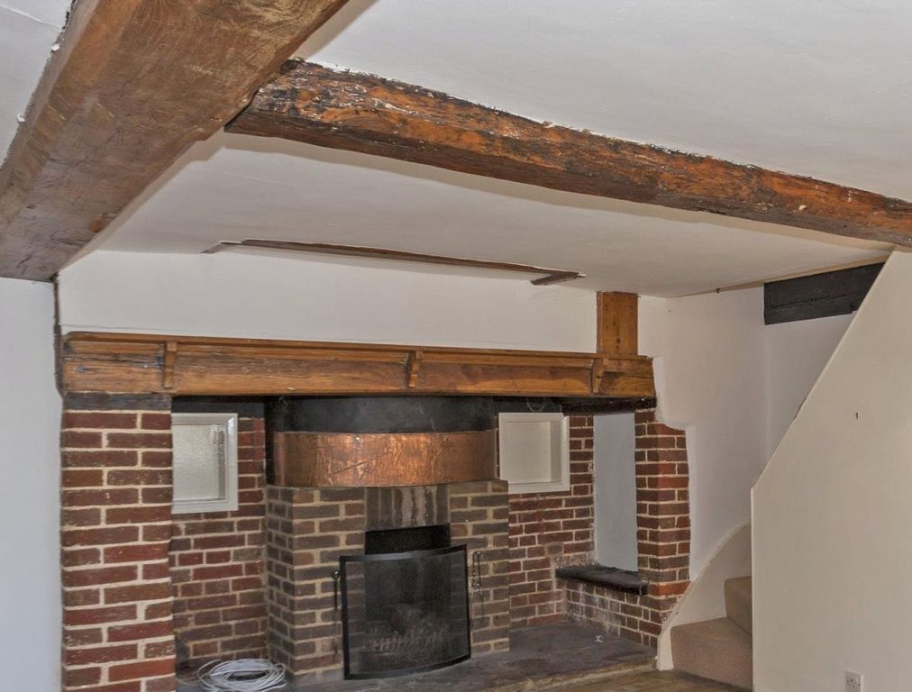 Property photo 2 of 11 Picture No. 18