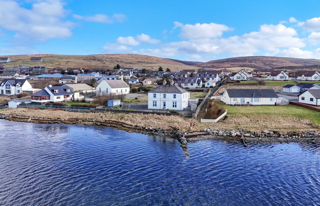 Property photo 1 of 62