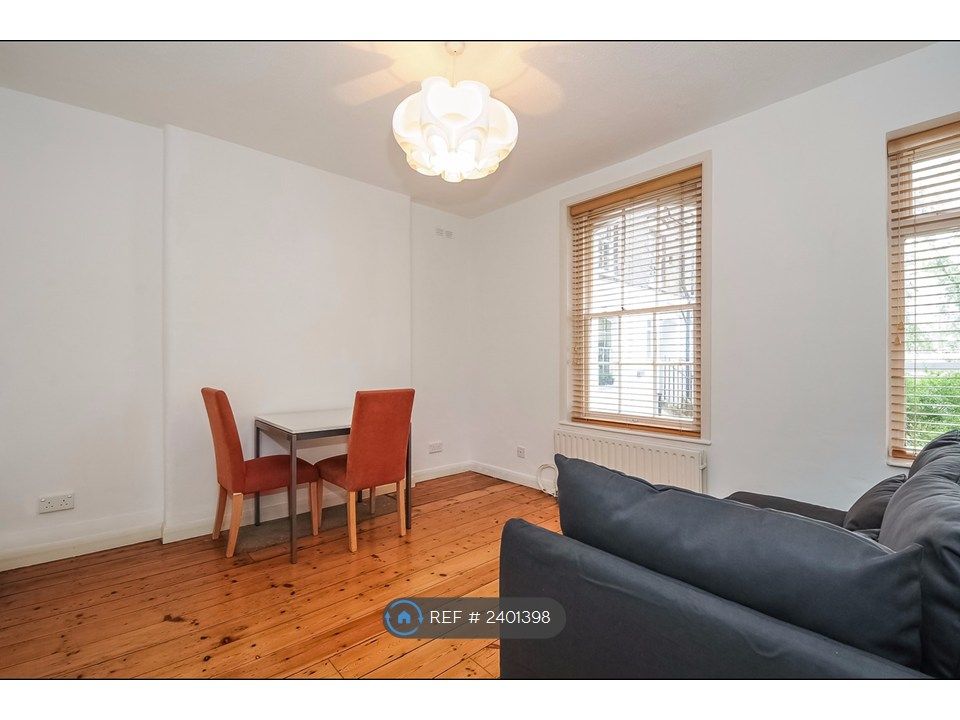 Property photo 2 of 7 Reception