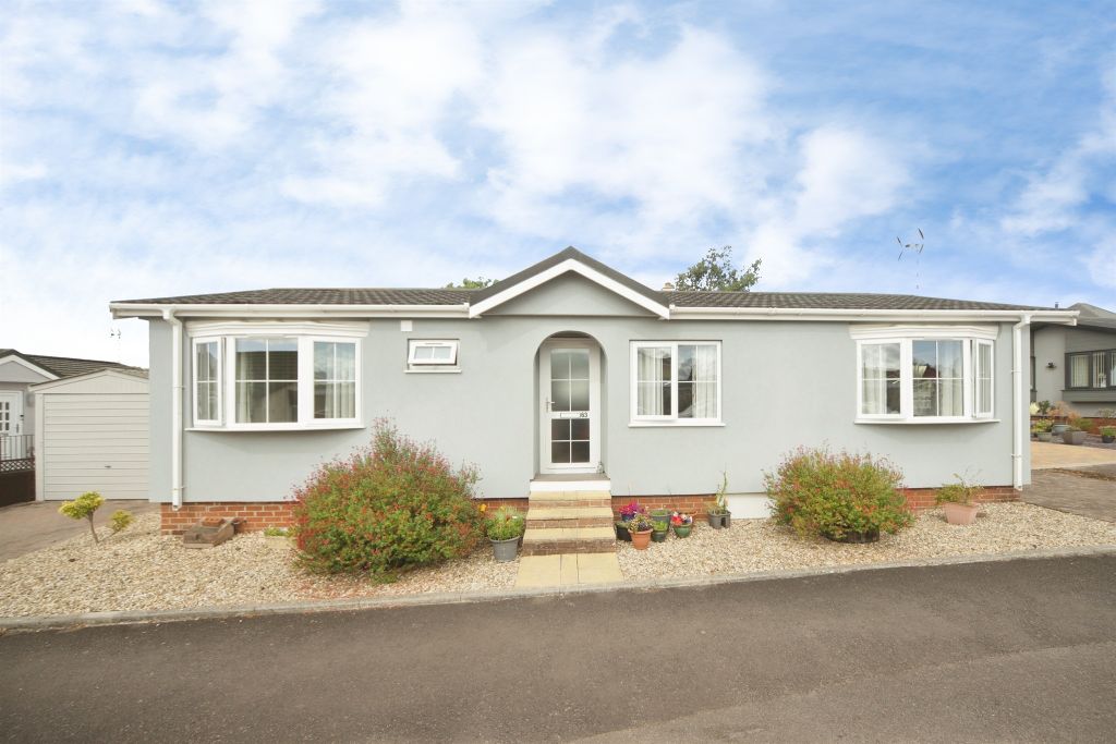 Property photo 1 of 20