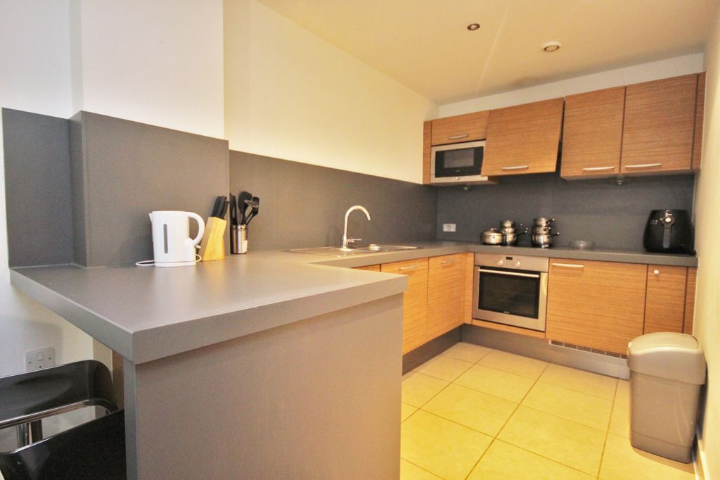 Property photo 2 of 4