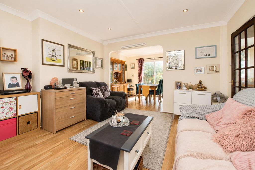 Property photo 1 of 15 Cf632994-20E6-4B18-Aac0-36Fce0027c45.Png