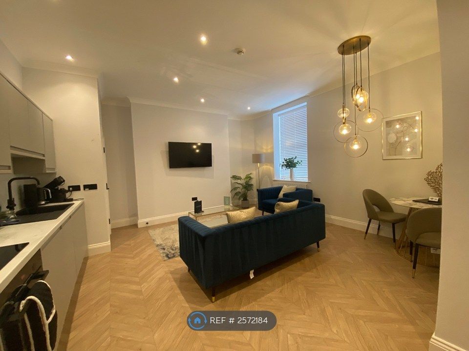 Property photo 1 of 5 Lounge