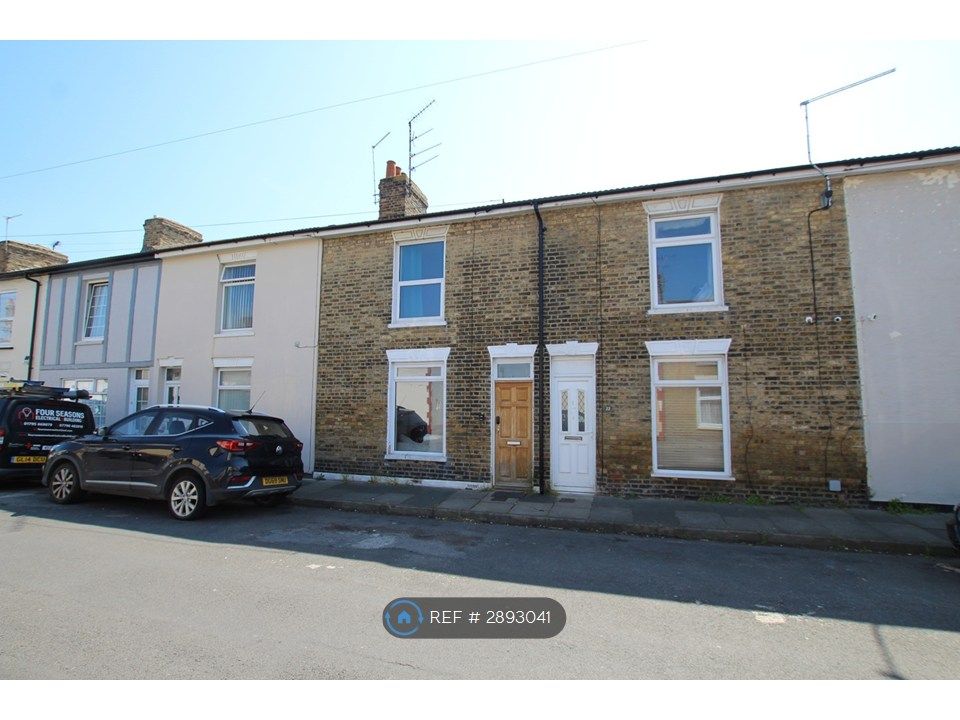 Property photo 1 of 9