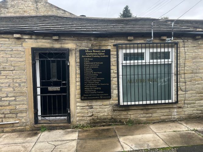 Property photo 1 of 7