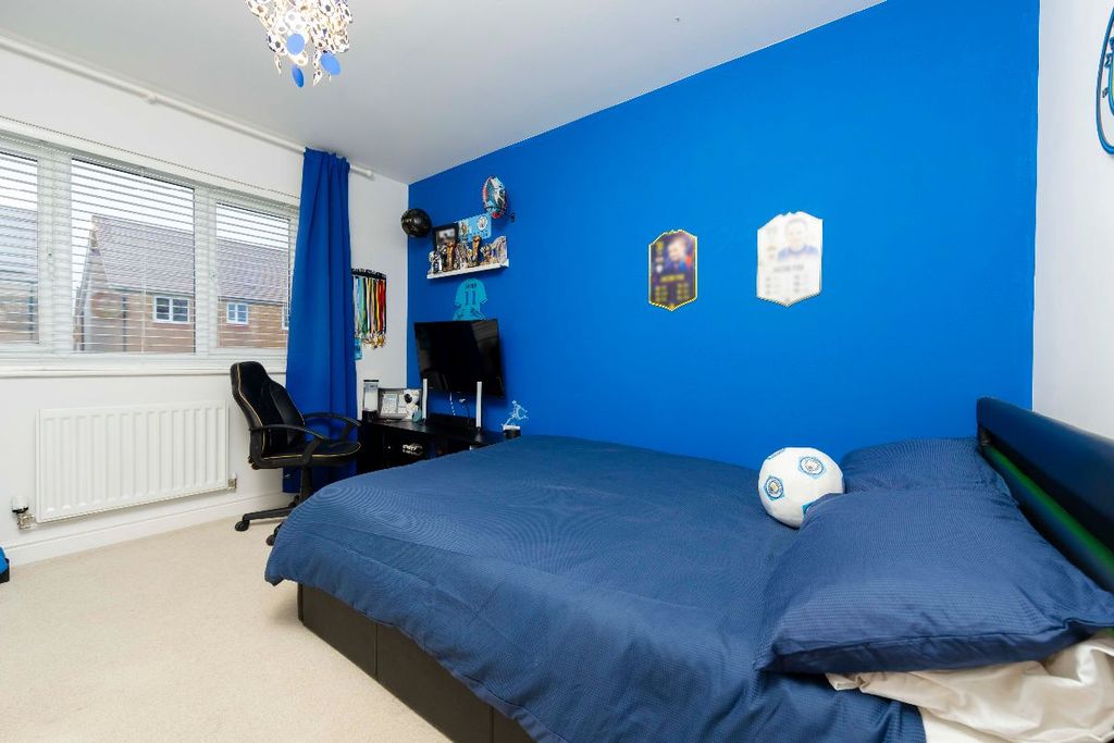 Additional image 34 of 4 bed detached house for saleFoxglove Close, Trelewis, Treharris CF46